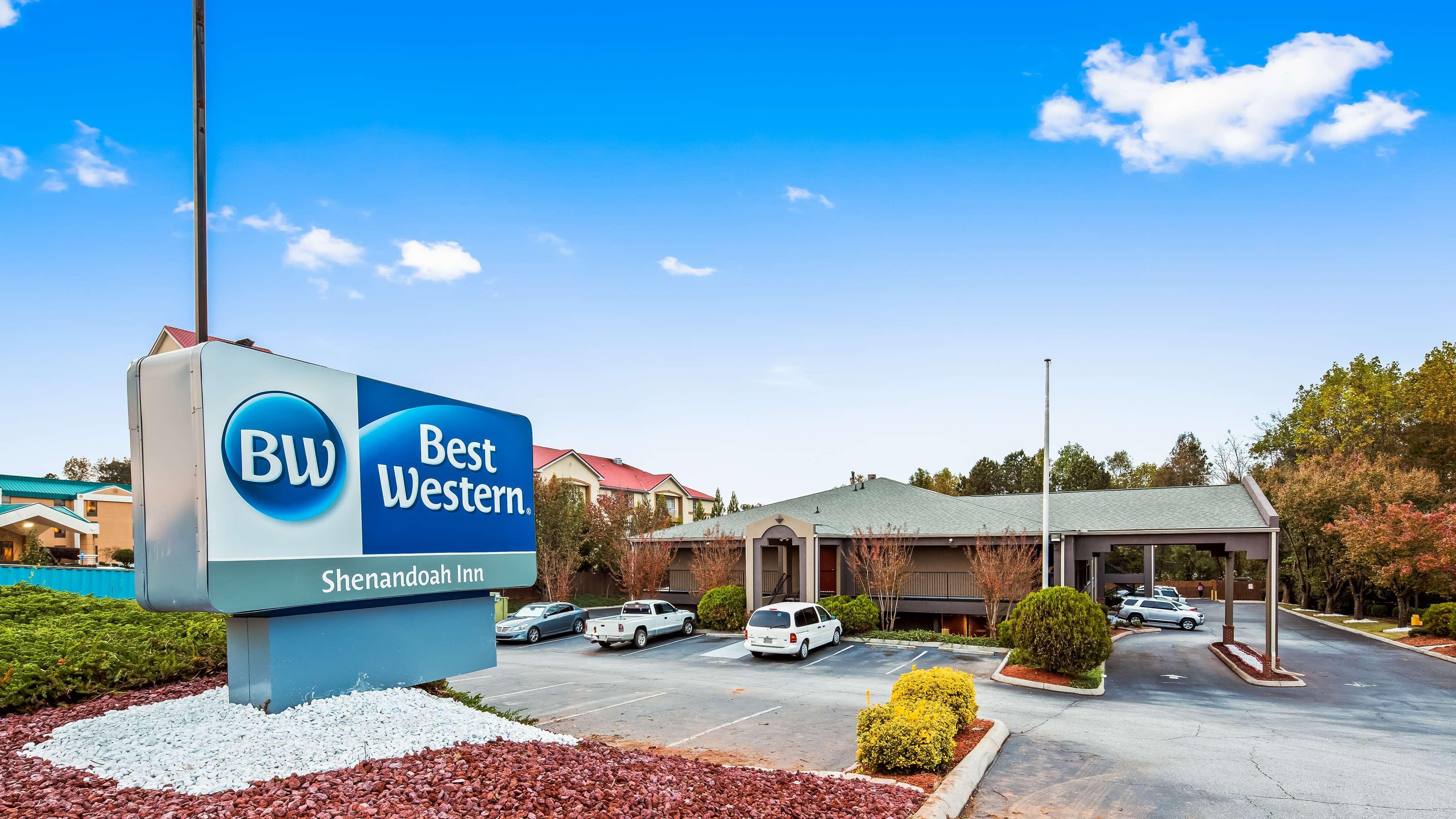 Best Western Shenandoah Inn Ньюнан Екстер'єр фото