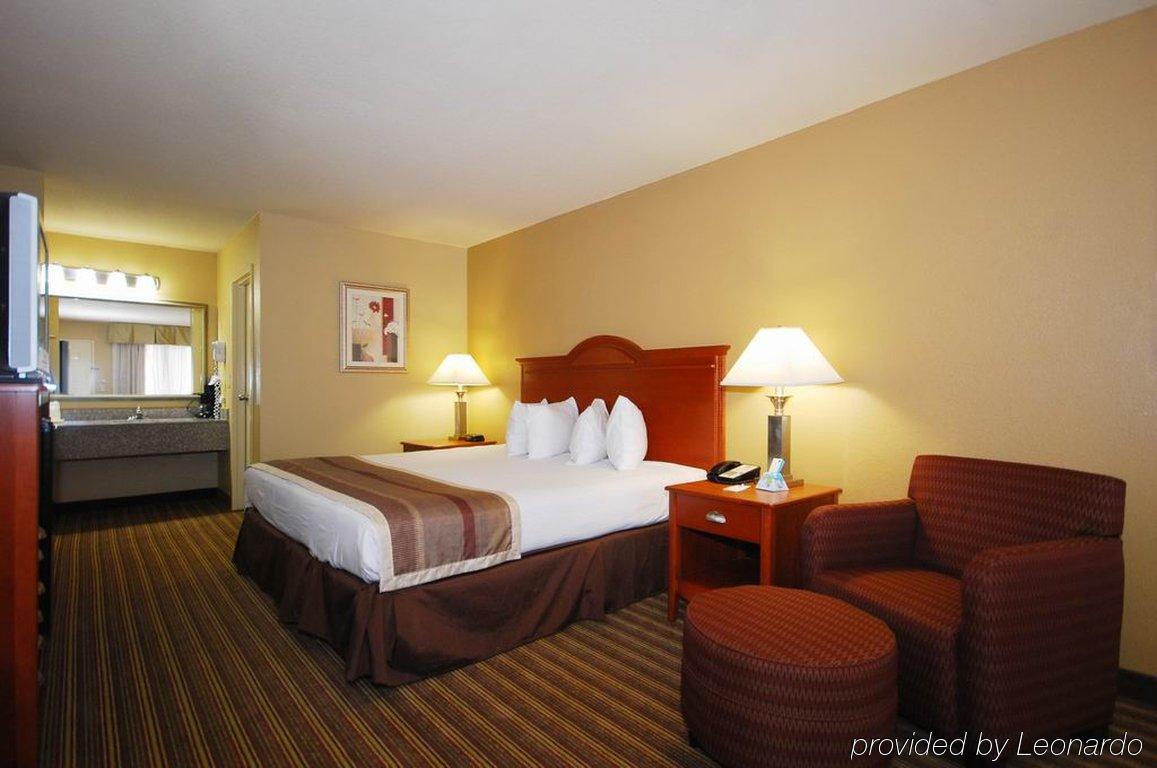 Best Western Shenandoah Inn Ньюнан Номер фото