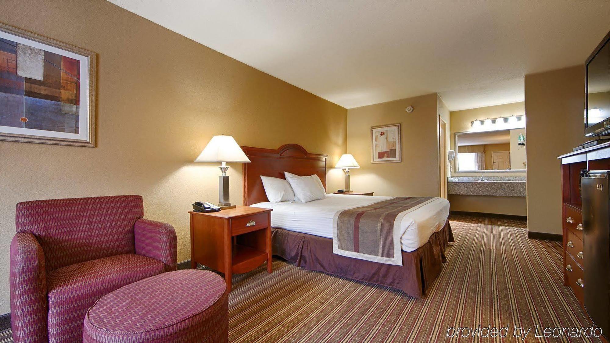 Best Western Shenandoah Inn Ньюнан Екстер'єр фото